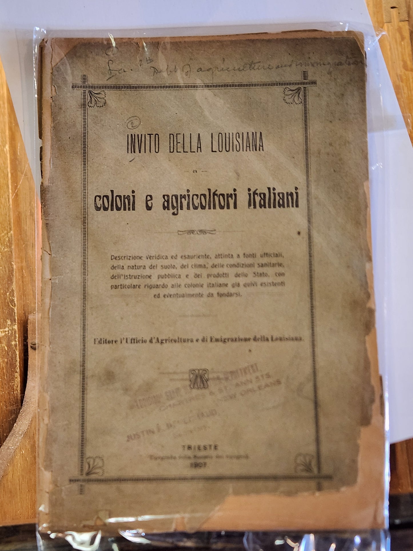 Louisiana immigration pamphlet titled "Invito della Louisiana ai coloni e agricoltori italiani" (Invitation from Louisiana to Italian colonists and farmers)