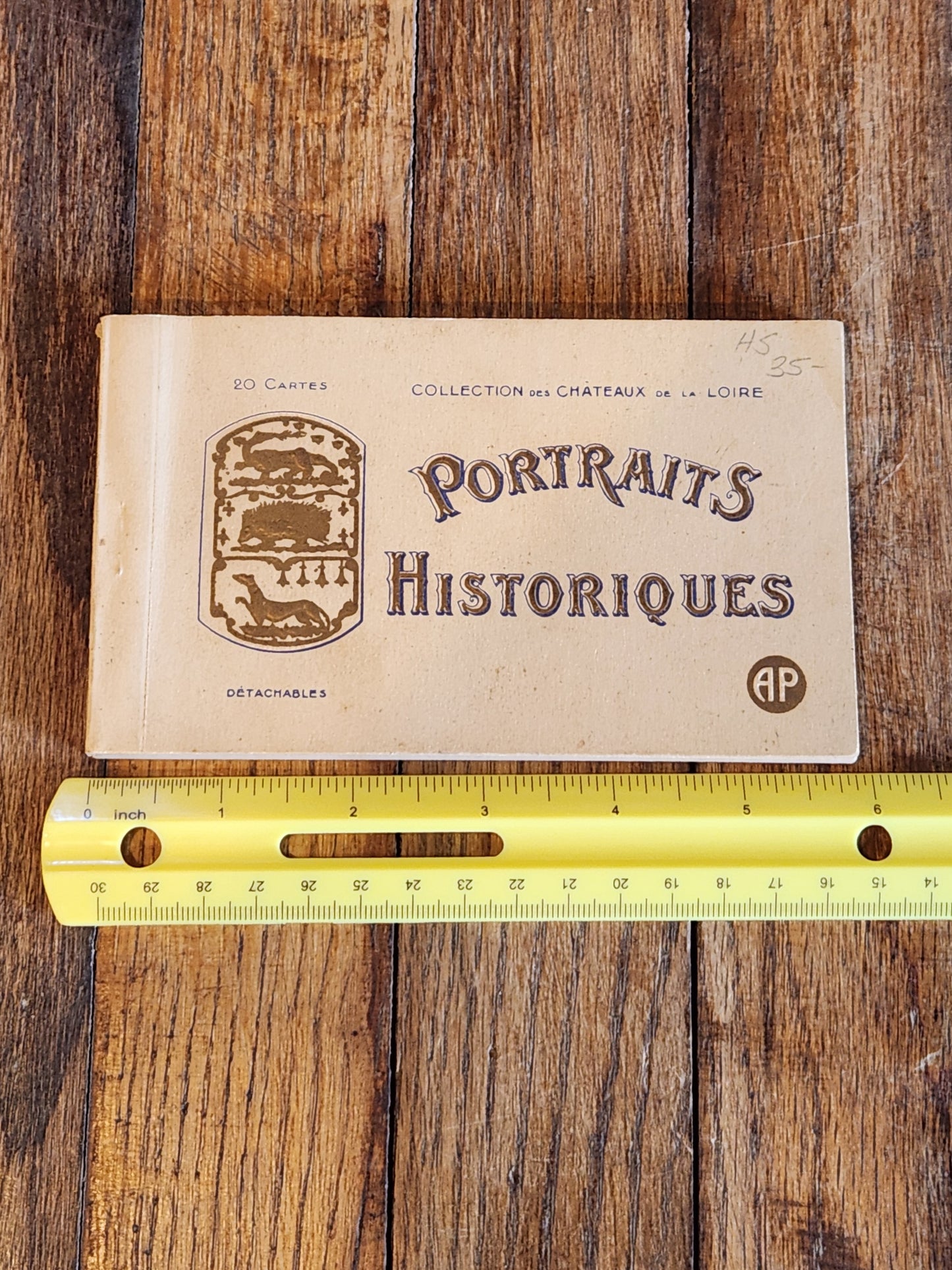 Antique French Booklet "Portraits Historiques" 20 Detachable Cards – Châteaux de la Loire – E. Papeoin Paris Tours