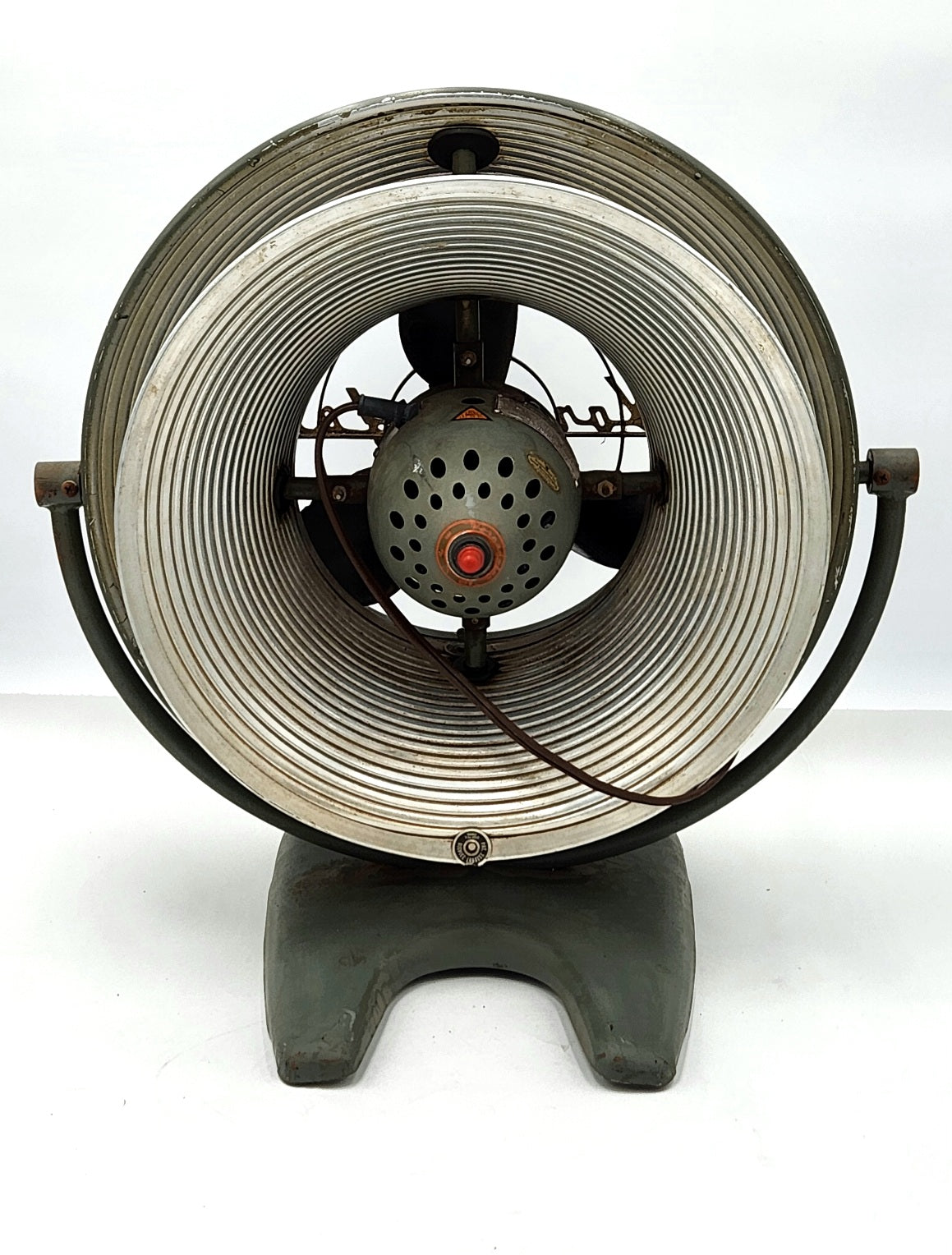 1940s Atomic Age Vornado Fan