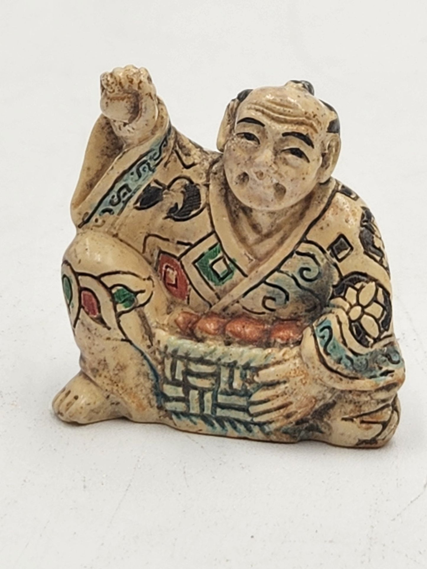 Vintage Netsuke Figurine 04 - Man with Flower Basket