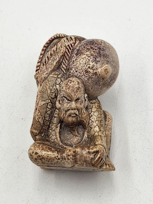 Vintage Netsuke Figurine 03 -Old Man with Sake Barrel