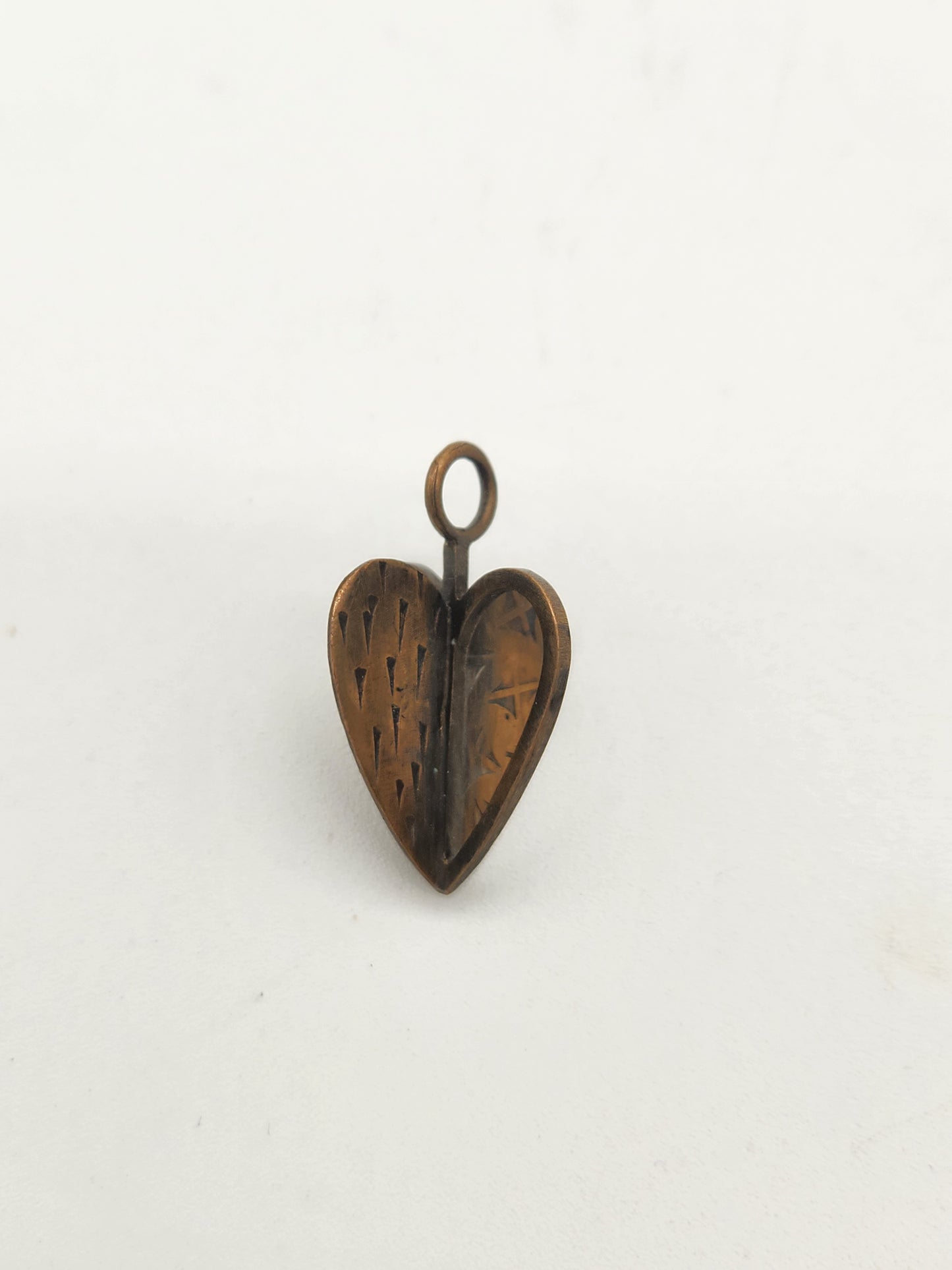 Thomas Mann Techno Romantic Heart With Cutouts Pendant