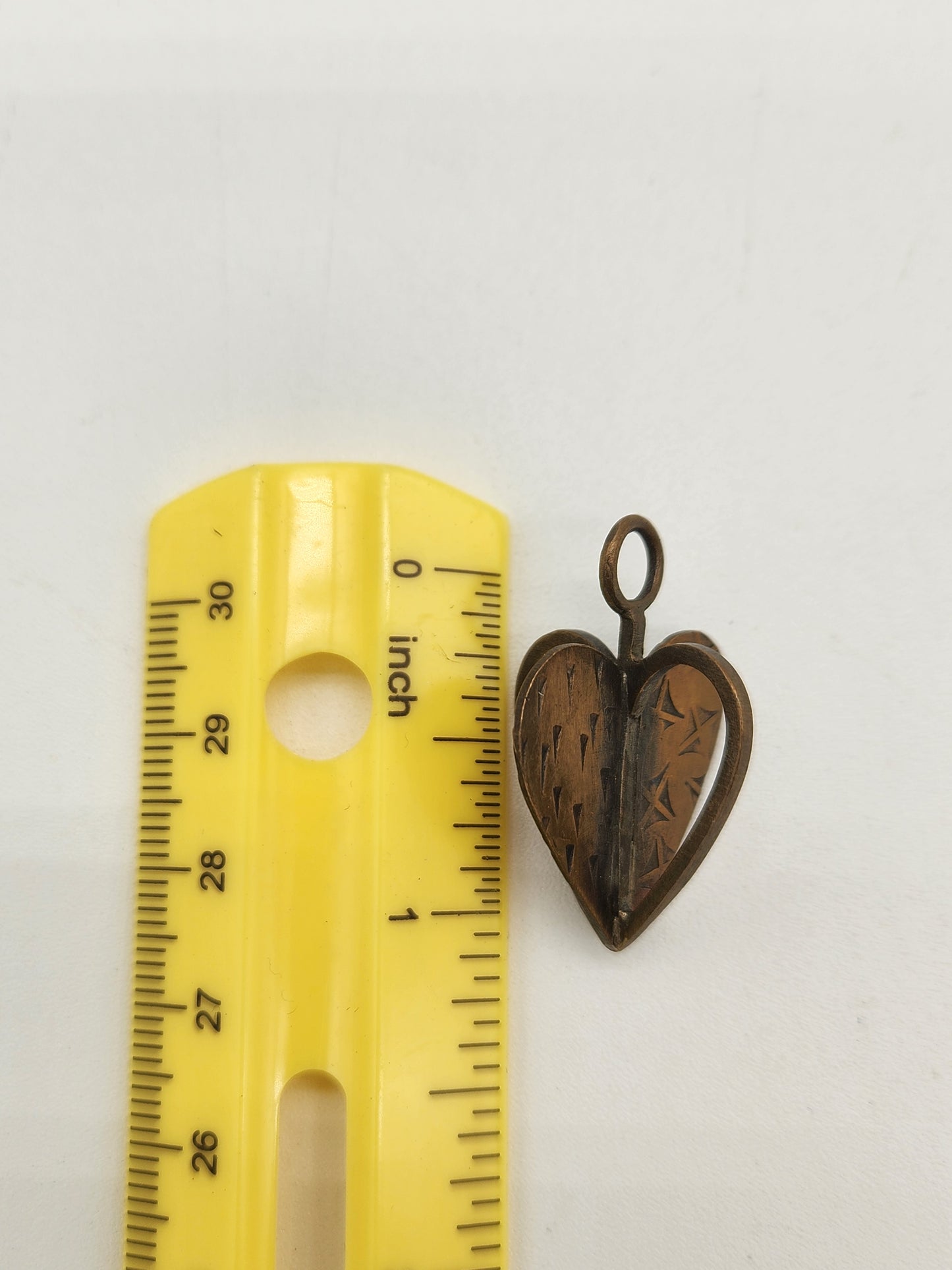Thomas Mann Techno Romantic Heart With Cutouts Pendant