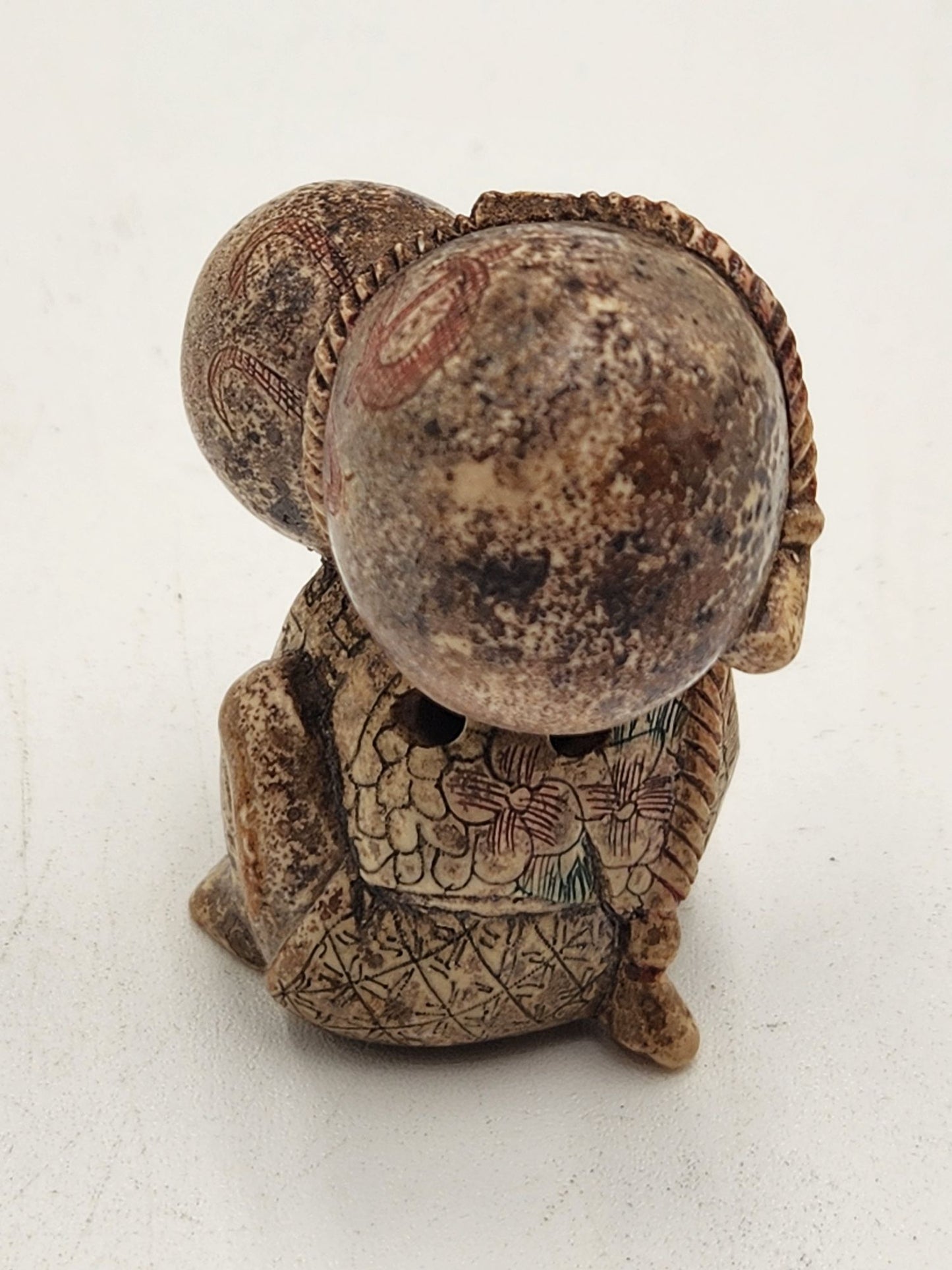 Vintage Netsuke Figurine 03 -Old Man with Sake Barrel