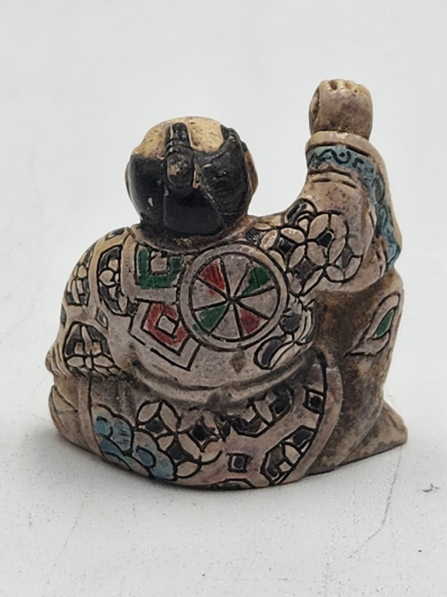 Vintage Netsuke Figurine 04 - Man with Flower Basket