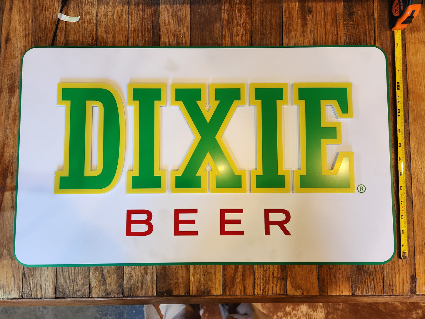 Dixie Beer Lit Sign in Excellent Condition