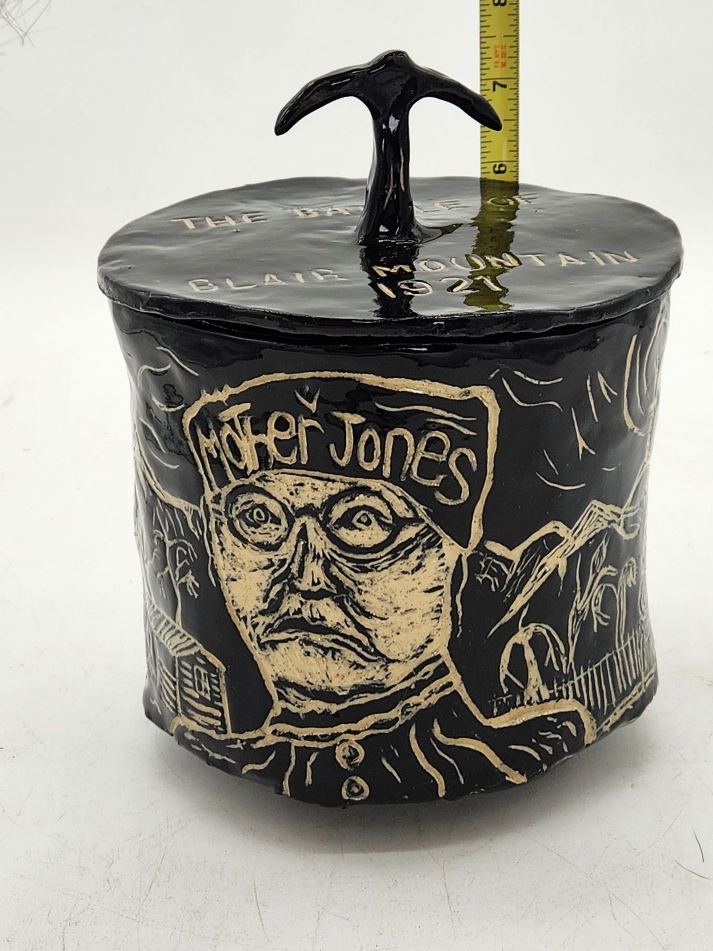 Mother Jones, Battle of Blair Mountain, Pot with Lid