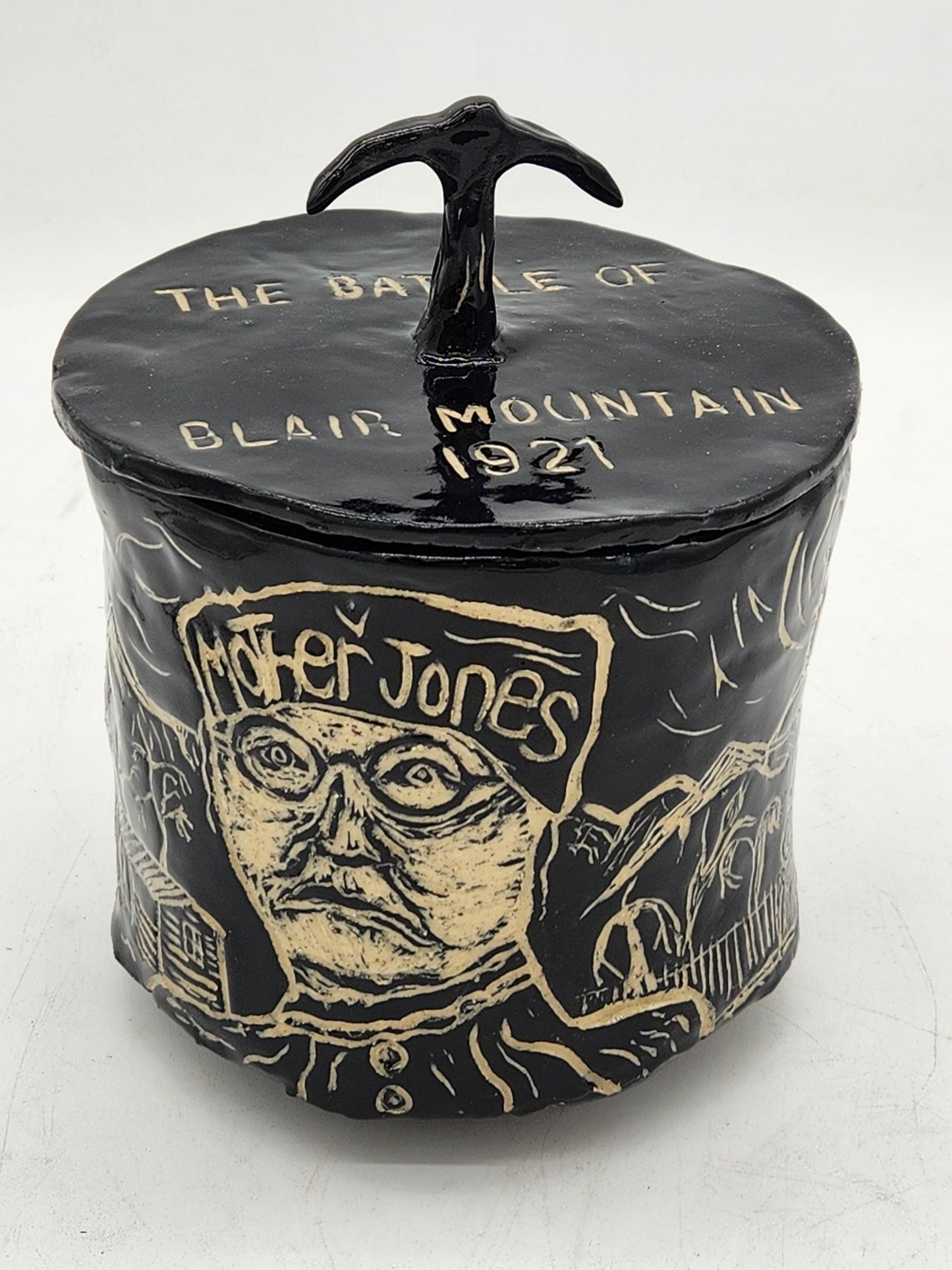 Mother Jones, Battle of Blair Mountain, Pot with Lid