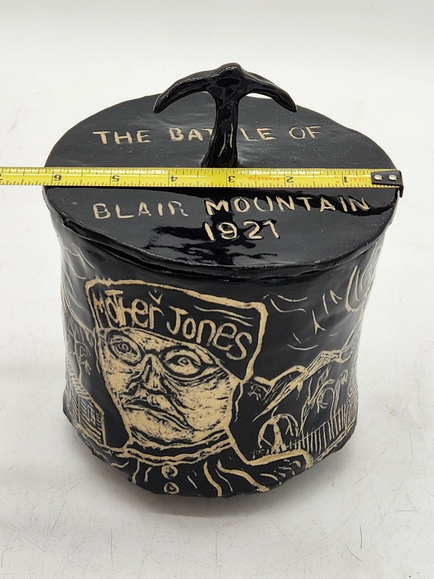 Mother Jones, Battle of Blair Mountain, Pot with Lid