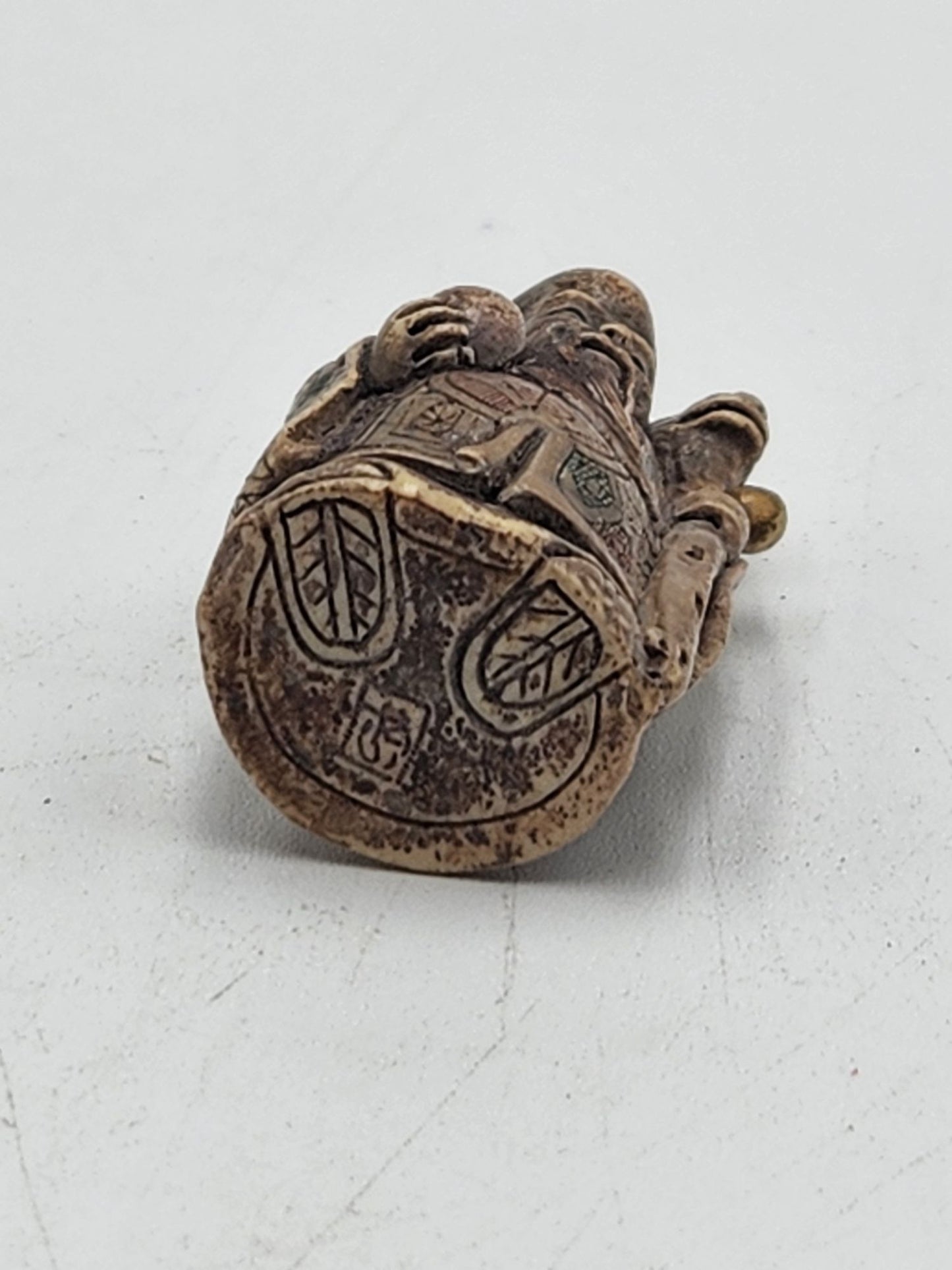 Vintage Netsuke Figurine 15 - Wise Man with Staff and Peach