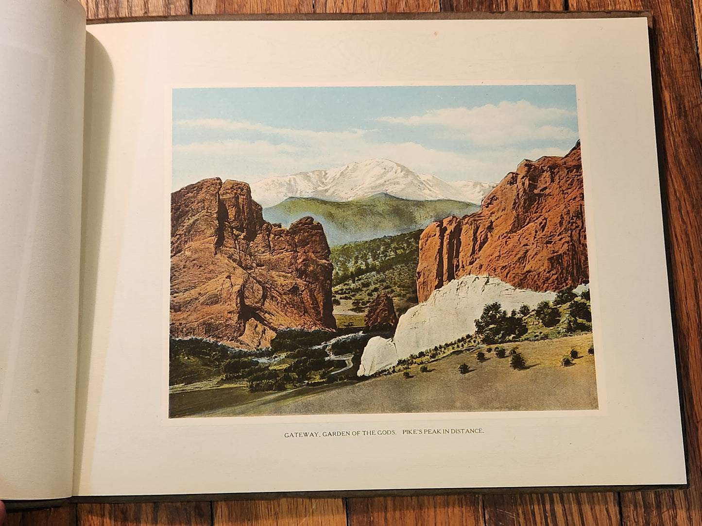 Scenic Gems of the Pike's Peak Region: Photographic Reproduction in Colors of the Most Prominent and Magnificent Views of This Region.