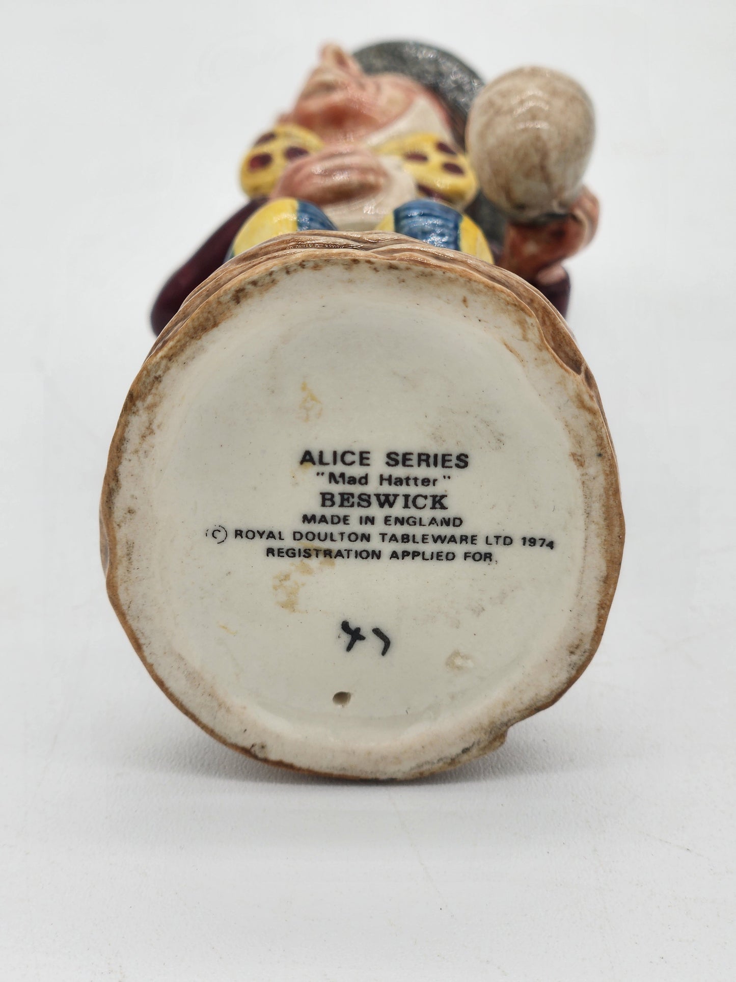 Vintage Beswick Royal Doulton Alice Series Mad Hatter Figurine 1974 England