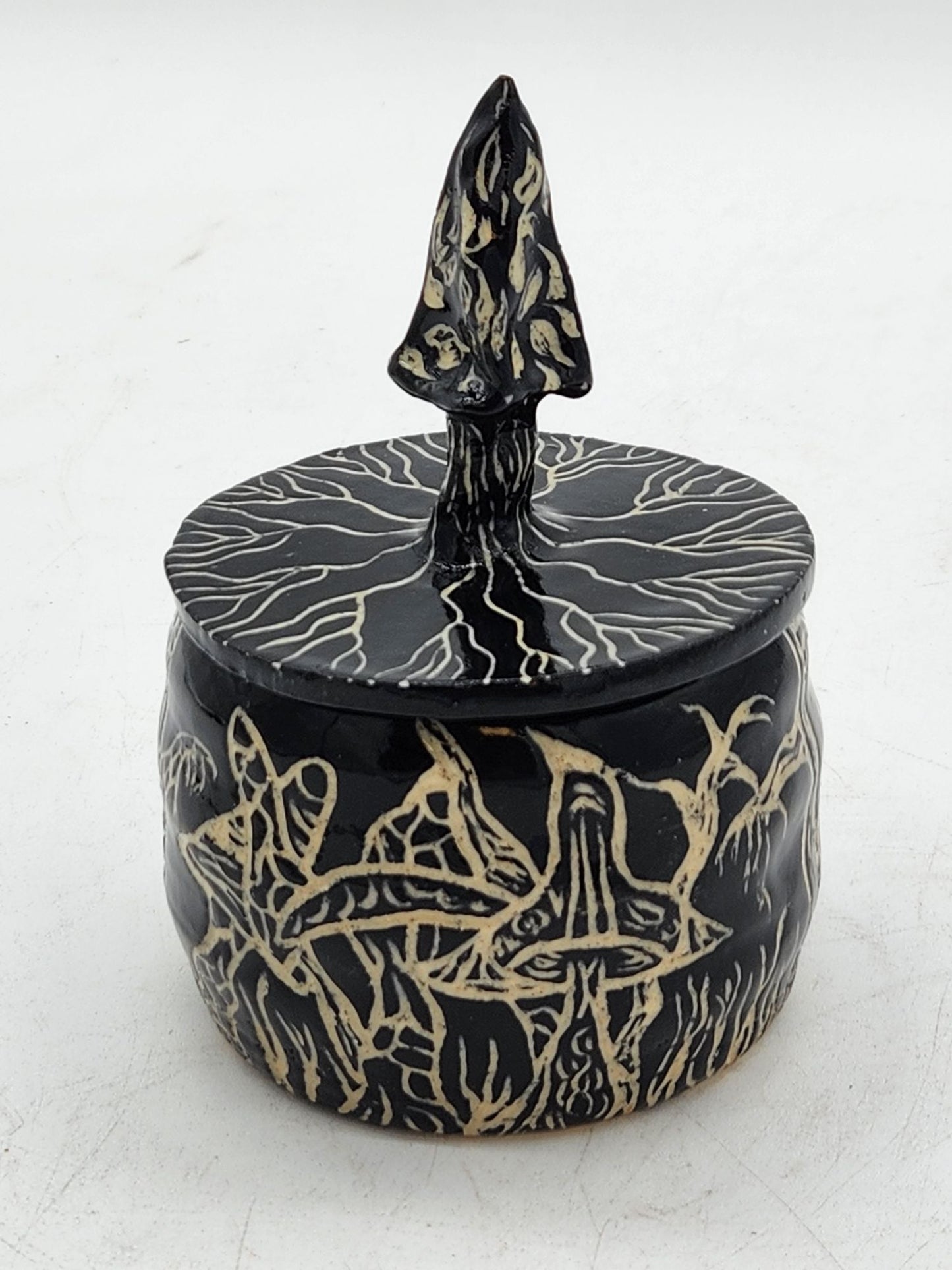 Handcrafted Sgraffito Mushroom Bowl With Lid