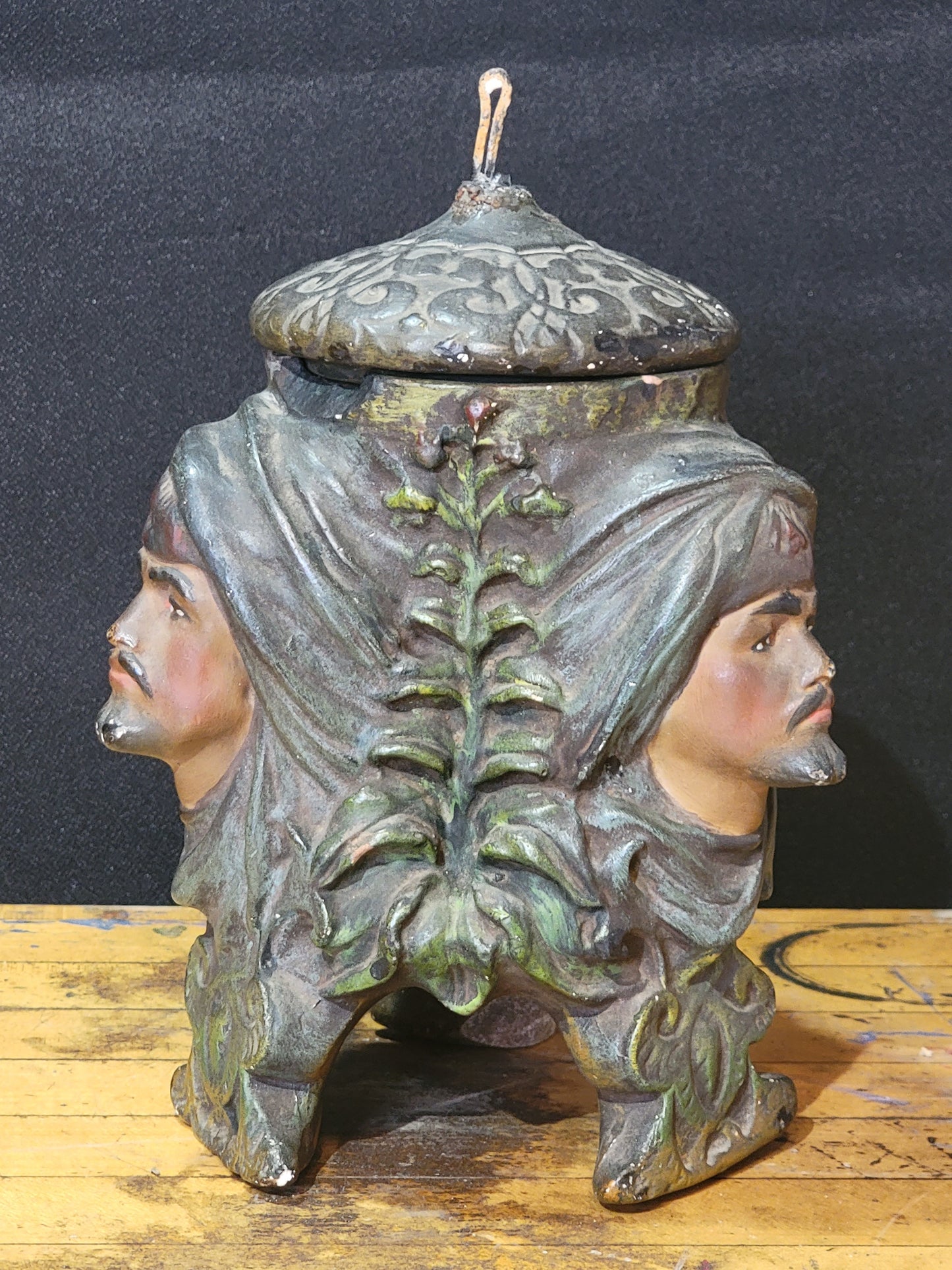 3 headed Tobacco Jar