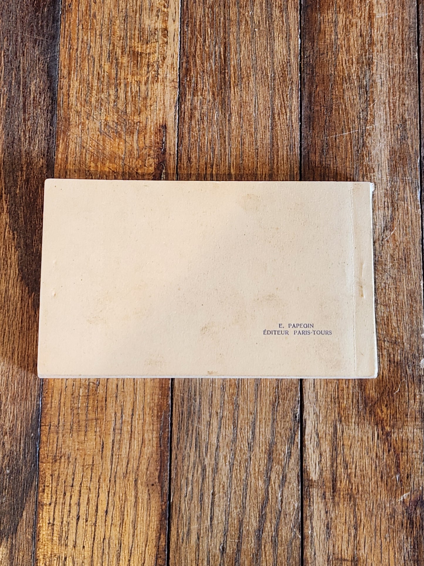 Antique French Booklet "Portraits Historiques" 20 Detachable Cards – Châteaux de la Loire – E. Papeoin Paris Tours