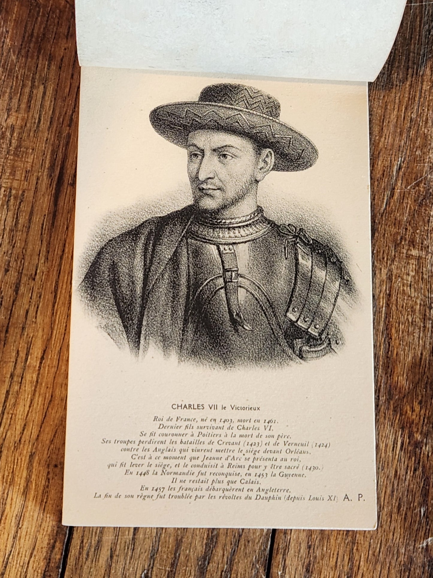 Antique French Booklet "Portraits Historiques" 20 Detachable Cards – Châteaux de la Loire – E. Papeoin Paris Tours