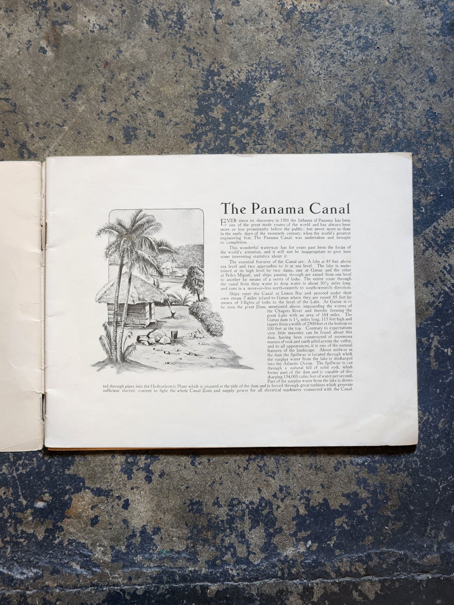 1927 Souvenir of Panama and the Canal – I.L. Maduro’s Souvenir Store – Photo Booklet with Map & Images