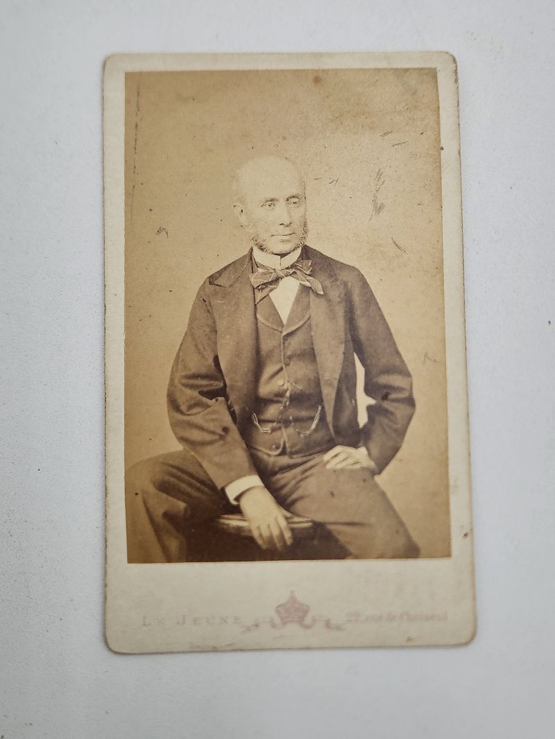 CDV Vincent, Count Benedetti