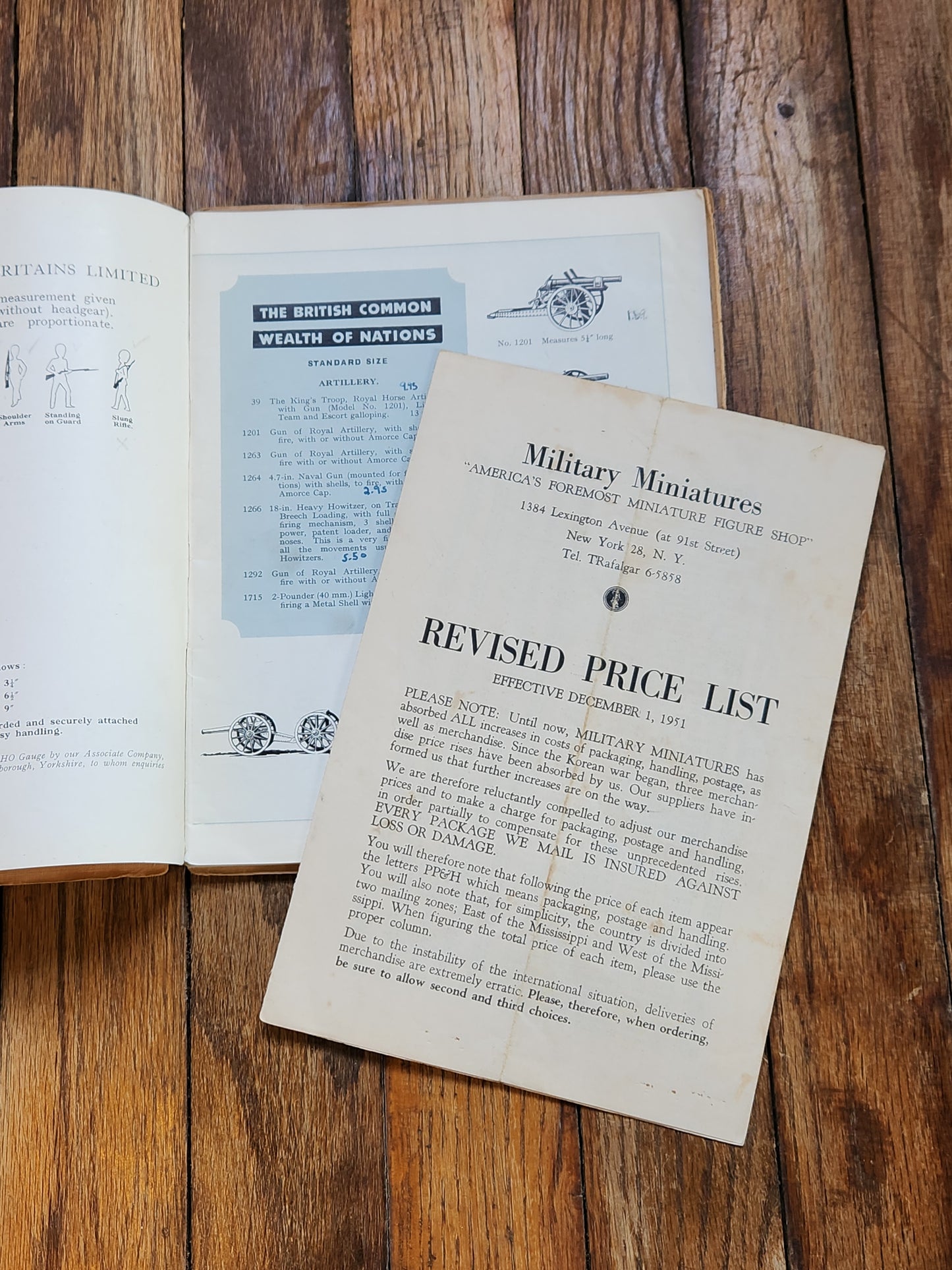 Britains Ltd 1951 Catalog 106th Edition + Inserts “New Lines” & “S&P Fort Range” Toy Soldiers Zoo Farm