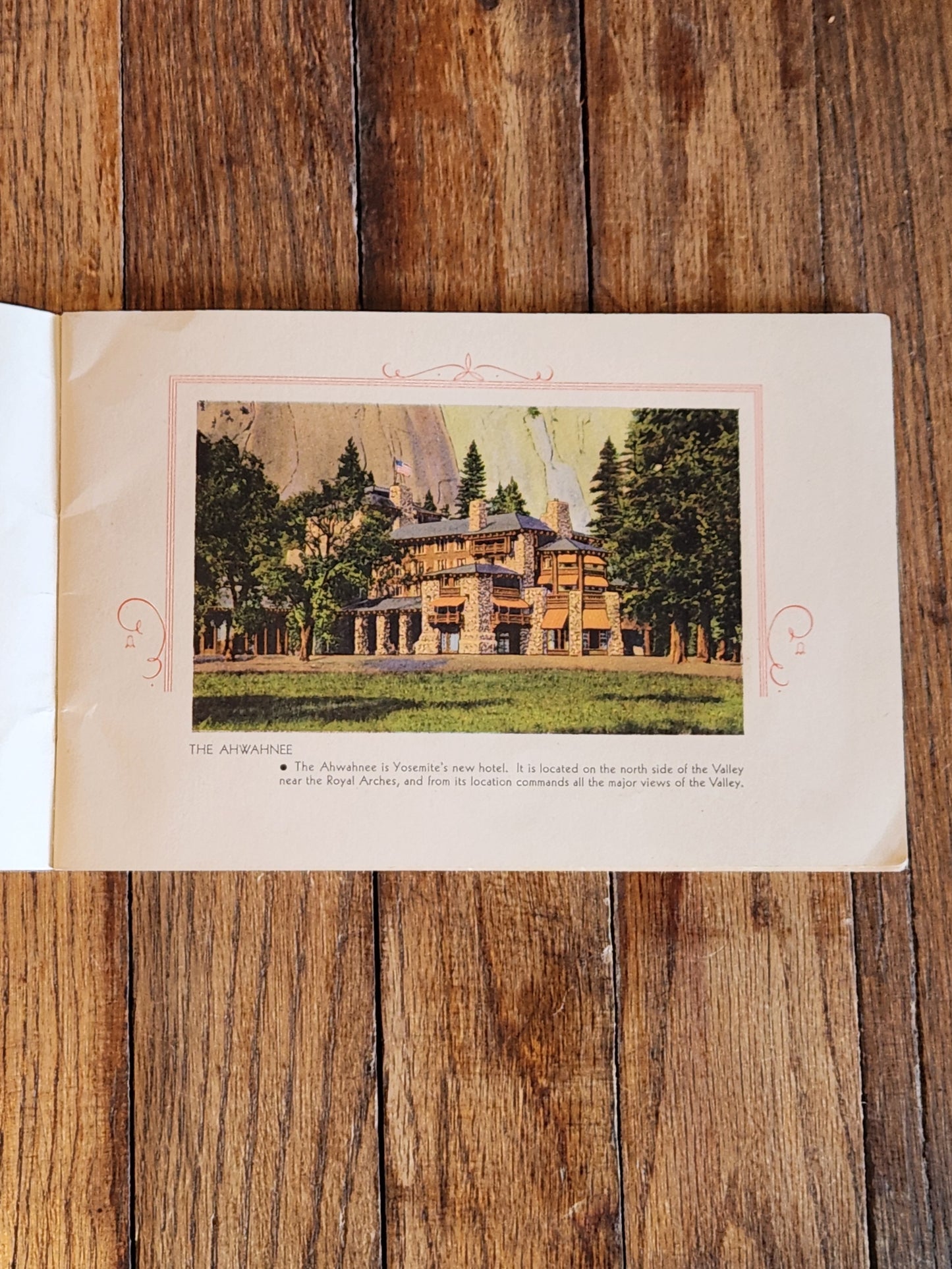 Vintage Yosemite National Park Souvenir Booklet – Western Publishing & Novelty Co. – 1930s–40s Scenic Views