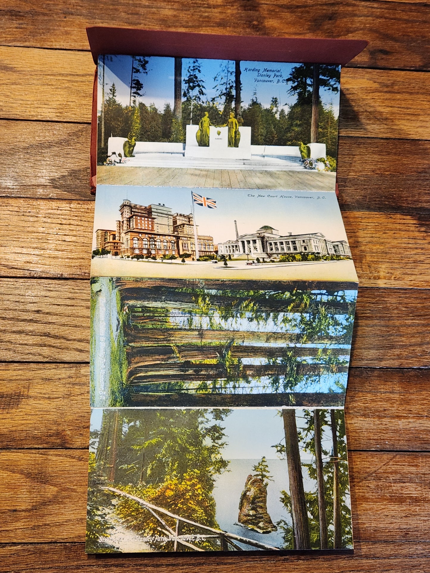 Souvenir Vancouver, B.C.