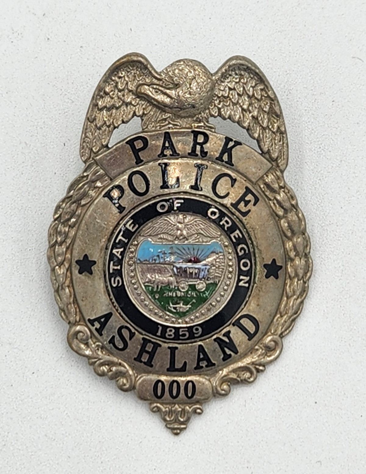 Vintage Park Police Ashland, Oregon Cap Badge