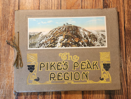 Scenic Gems of the Pike's Peak Region: Photographic Reproduction in Colors of the Most Prominent and Magnificent Views of This Region.