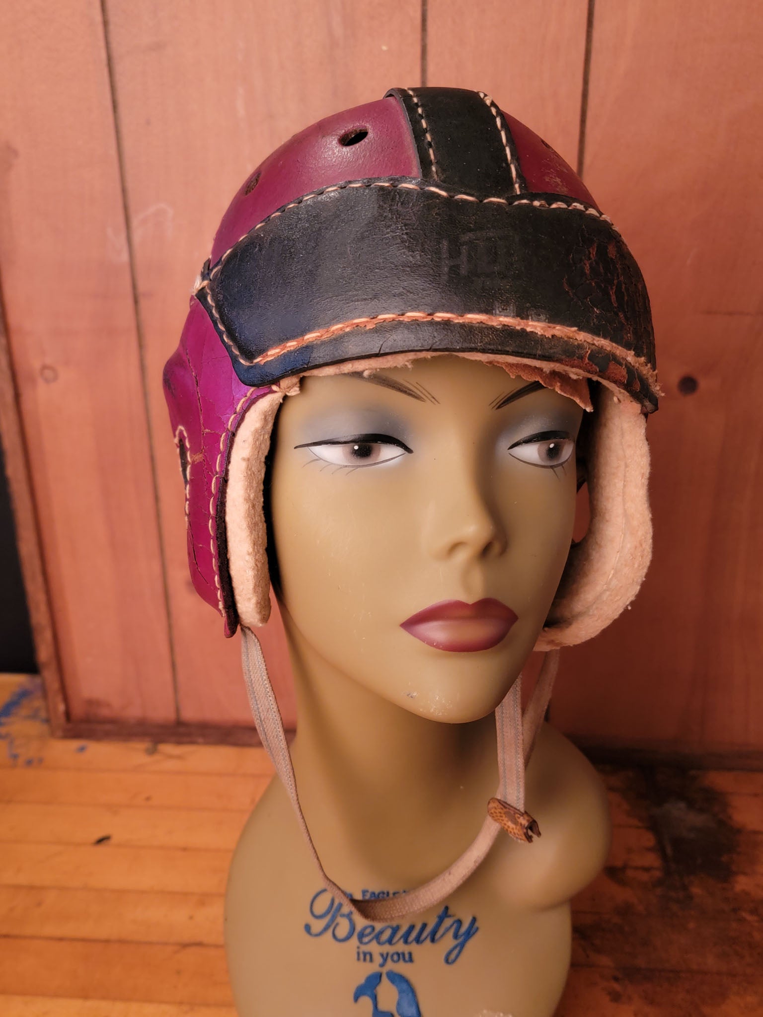 ORIGINAL 1930S cheapest HUTCH WING FRONT LEATHER FOOTBALL HELMET